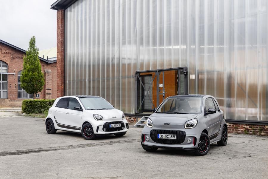  Smart EQ ForFour Edition One (W453) 2019 года  (WW) (фото 16 из 31)